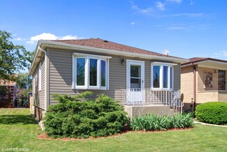 7104 40th Place, Berwyn, IL 60402