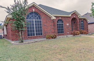 2313 Granbury Dr, Mesquite, TX 75150