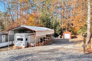 81 Cimmaron Trail, Bracey, VA 23919