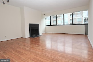 1140 23rd St NW Unit 904, Washington, DC 20037