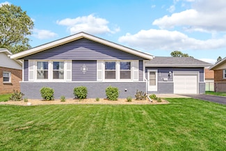 12809 W Playfield Dr, Crestwood, IL 60445