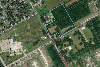 805 S Winfree St, Dayton, TX 77535