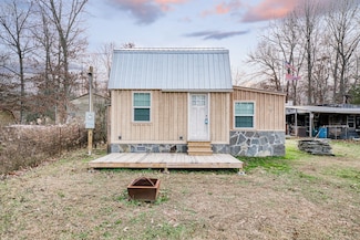 1041 Sitting Bull Point, Crossville, TN 38572