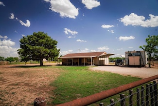 7229 Sun Ln, San Angelo, TX 76901