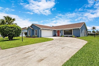 5082 Little Beth Dr N, Boynton Beach, FL 33472