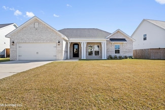 6746 Maurepas Cir, Ocean Springs, MS 39564