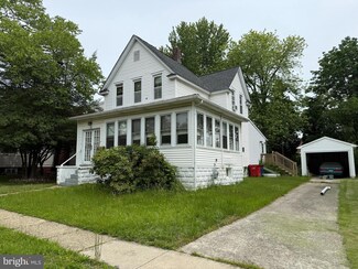 10 N Hilltop Ave, Somerdale, NJ 08083