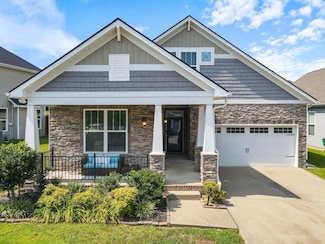 2052 Hickory Brook Dr, Hermitage, TN 37076