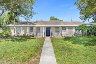 1390 Eastfield Dr, Clearwater, FL 33764