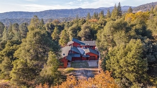 42203 Oak Ln, Oakhurst, CA 93644