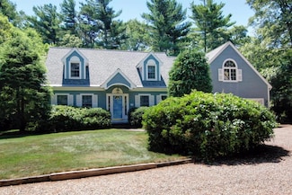 140 Wild Harbor Rd, North Falmouth, MA 02556