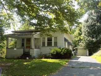 7742 Park Place, Masury, OH 44438