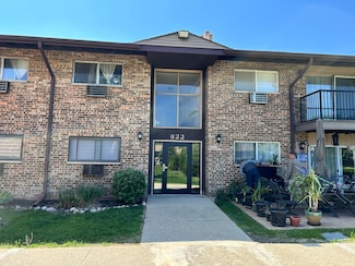822 E Old Willow Rd Unit 201, Prospect Heights, IL 60070