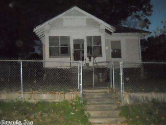 4215 W 15th St, Little Rock, AR 72204
