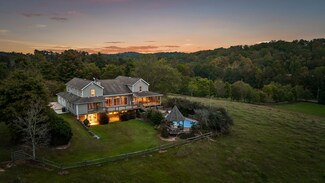 13649 Stormer Rd, Soddy Daisy, TN 37379