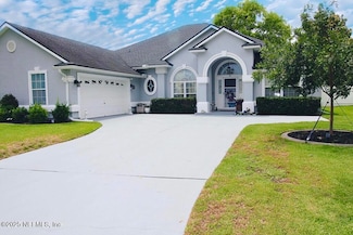 2700 Creek Ridge Dr, Green Cove Springs, FL 32043