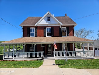 53 E Houston Ave, Montgomery, PA 17752