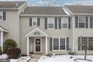 84 Village Dr, Schwenksville, PA 19473