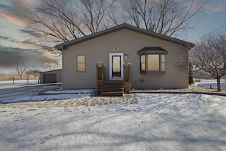 6013 S County Road D, Beloit, WI 53511