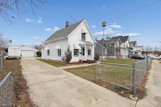 1212 10th Ave, Rockford, IL 61104