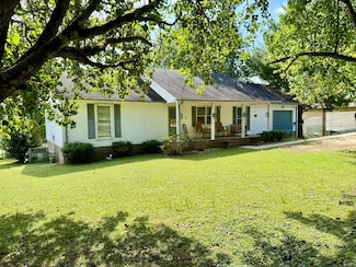 70 Woods Edge Rd, Winchester, TN 37398