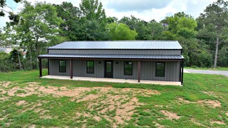 2014 S Reine St, Mena, AR 71953