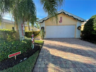 7586 Rozzini Ln, Naples, FL 34114