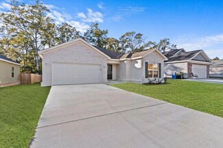 510 Birchwood Ln, Dothan, AL 36301