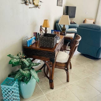 5790 Trailwinds Dr Unit 114, Fort Myers, FL 33907