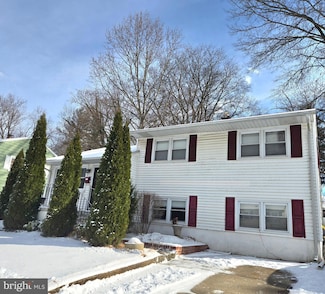 1037 Wagoner Dr, Wilmington, DE 19805