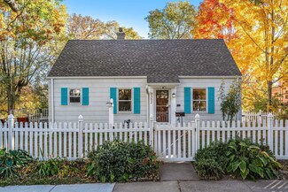 3352 Beard Ave N, Robbinsdale, MN 55422