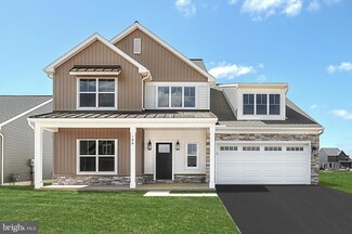104 Pinnacle Ridge Dr, Annville, PA 17003