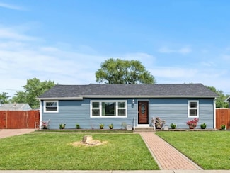 7937 Lotus Ave, Burbank, IL 60459