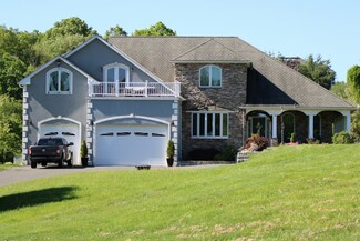 1461 Bunker Hill Rd, Watertown, CT 06795