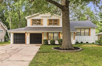 9303 Hayes Dr, Overland Park, KS 66212