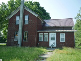 4734 Cook Rd, West Branch, MI 48661