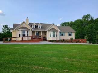 7863 Crow Cut Rd, Fairview, TN 37062