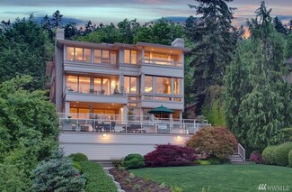 8010 Avalon Place, Mercer Island, WA 98040