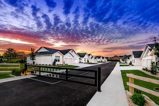 5553 N Graze St, Ozark, MO 65721