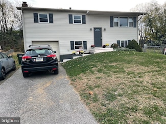 270 Canary Cir, York, PA 17404