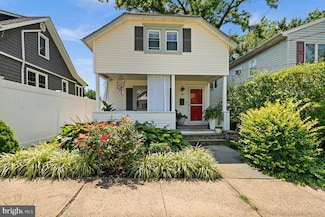 104 Center Ave, Leonardo, NJ 07737