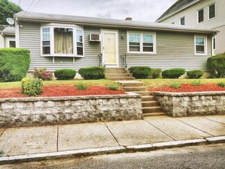 123 Leah St, Providence, RI 02908