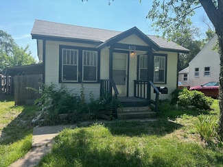 410 S Gordon St, Wichita, KS 67213