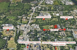 711 W 15th St, Fayetteville, AR 72701
