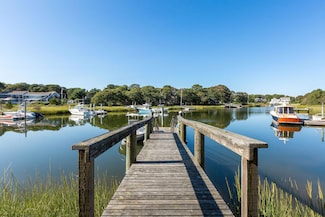 24 Dunes Rd, Harwich Port, MA 02646