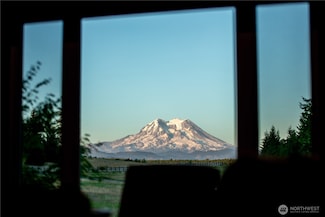 44414 14th Ave E, Eatonville, WA 98328