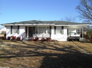 950 Edgemont Rd, Quitman, AR 72131