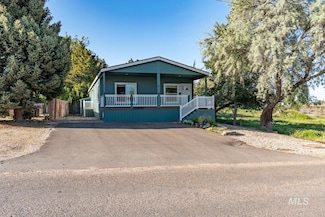 1220 N 4th St Trlr 15 5, Parma, ID 83660