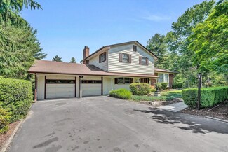 110 Dawnridge Ln, Troutville, VA 24175