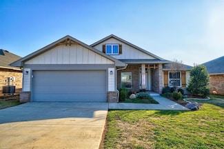 3912 Abingdon Dr, Norman, OK 73071